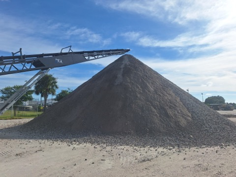Sarnago & Sons crew and equipment on a Tampa Bay job site — photo 30